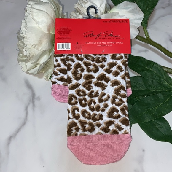 Marilyn Monroe Matching Pet & Owner Low cut Sock Set, Big Pet - Picture 3 of 17